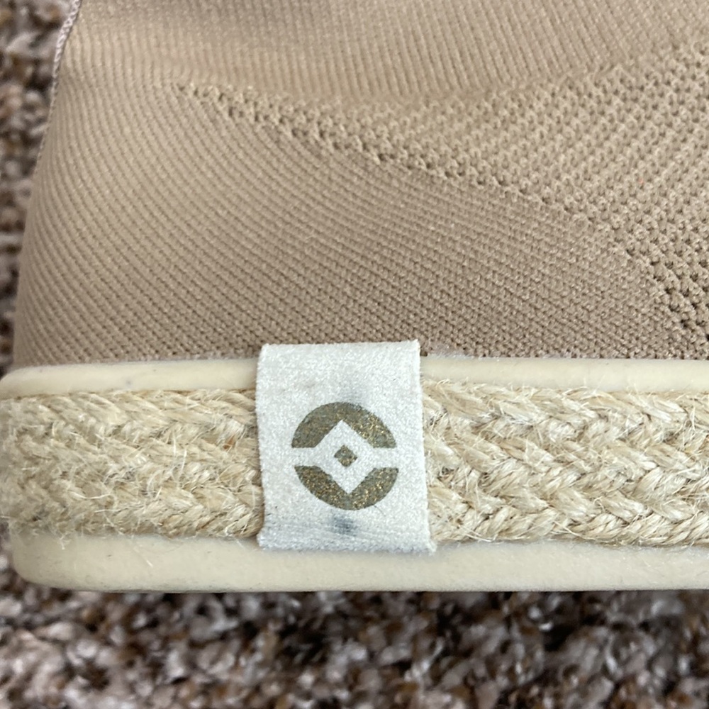 Nalho Taj yoga mat Espadrille Woman’s Sneaker with box size 7 - Picture 5 of 10